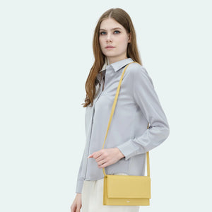 CO-LAB Editor's Pick "Kaia" Organizer Clutch/Crossbody Cream