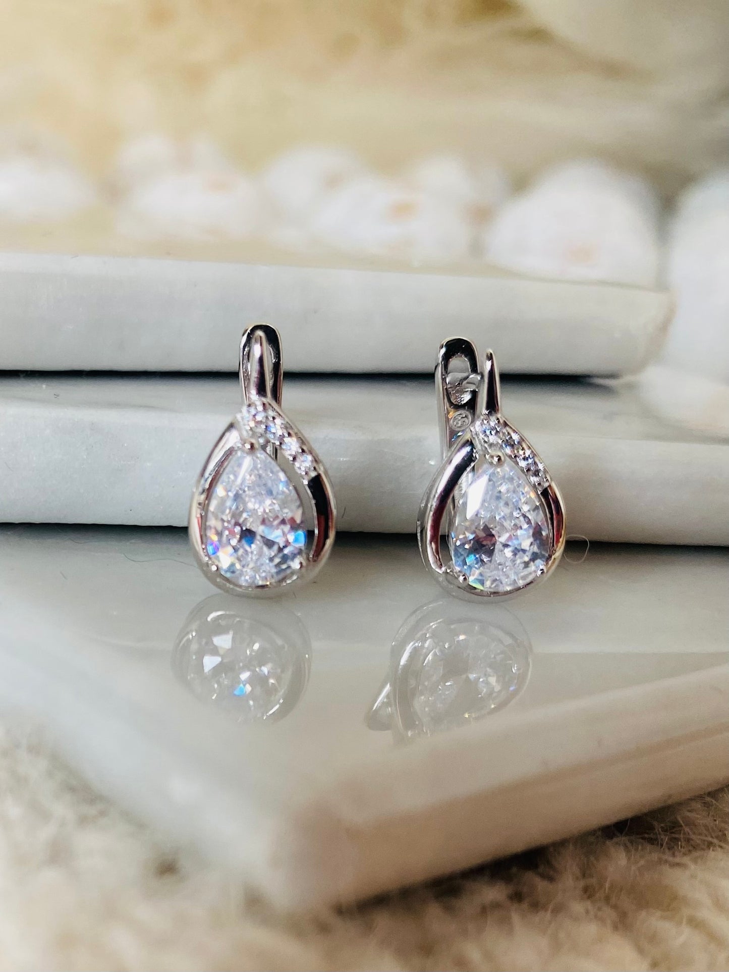 Sterling Silver Pear Cubic Zirconia Earrings