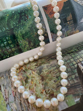 Load image into Gallery viewer, Pearl Strand Necklace
