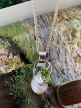 Load image into Gallery viewer, Baroque Pearl and Peridot Necklace
