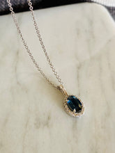 Load image into Gallery viewer, Sapphire Necklace
