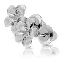 Load image into Gallery viewer, Children&#39;s Silver Flower Earrings
